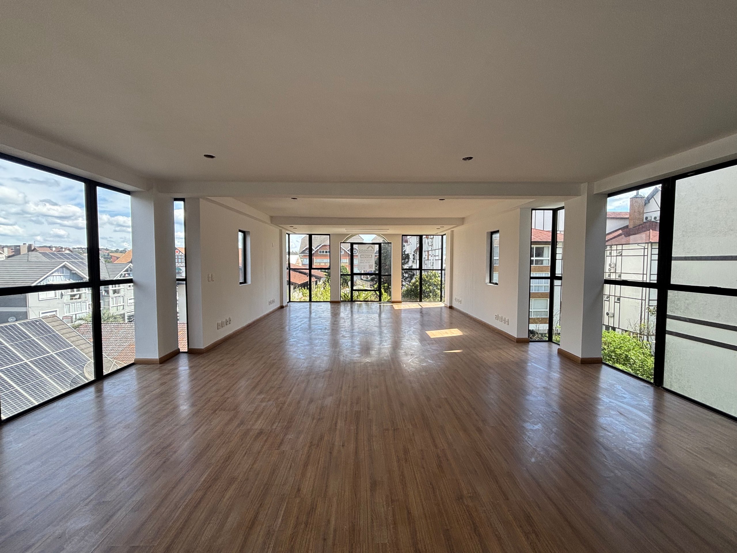 Sala Comercial Palazzo del Arco - foto principal